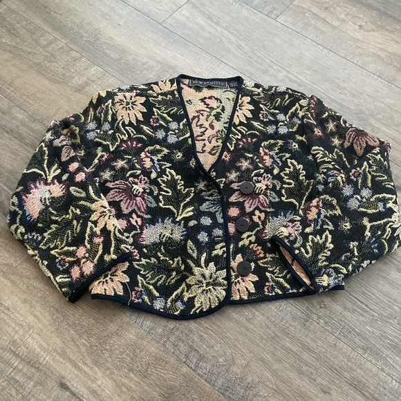 Vintage Embroidered Cropped Blazer - Picture 2 of 5